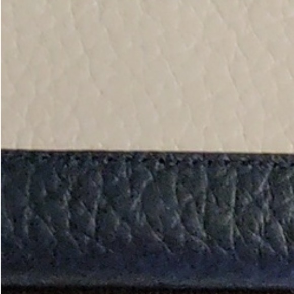Kate Spade gorgeous new wallet - Picture 3 of 8